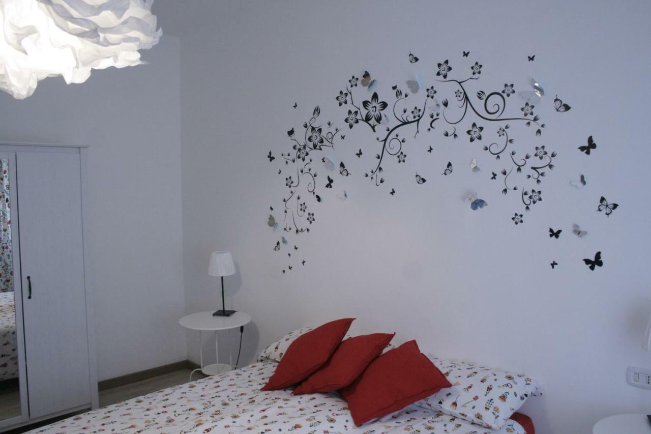 B&B Lefarfalle Ferrara Exterior photo
